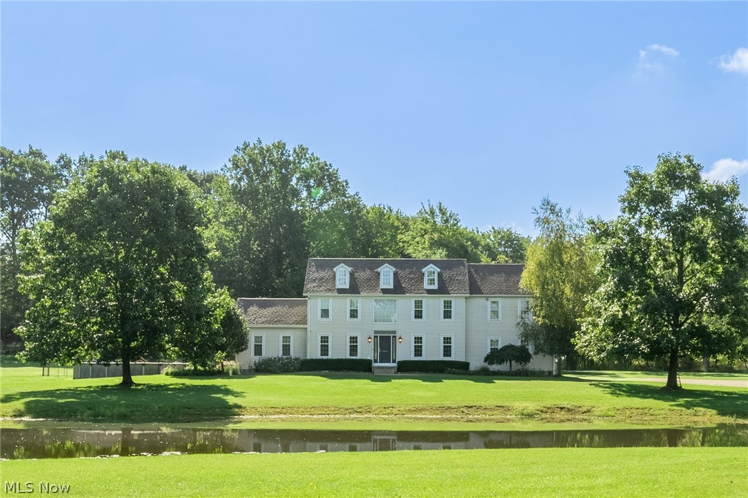 1064 Fairfield School Road Columbiana OH 44408