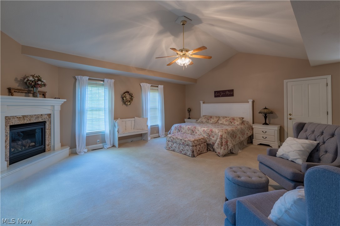 1064 Fairfield School Road Columbiana OH 44408