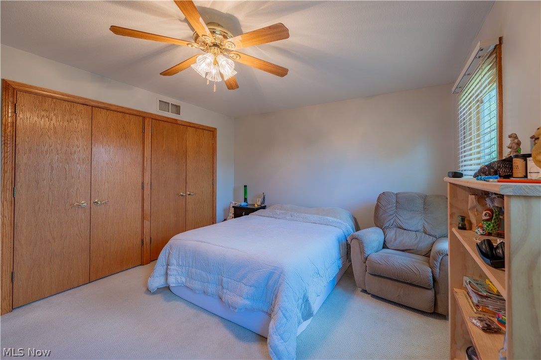 1064 Fairfield School Road Columbiana OH 44408