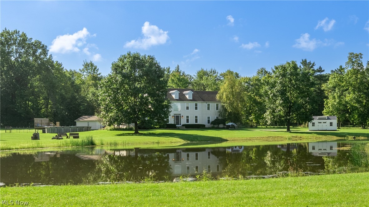 1064 Fairfield School Road Columbiana OH 44408