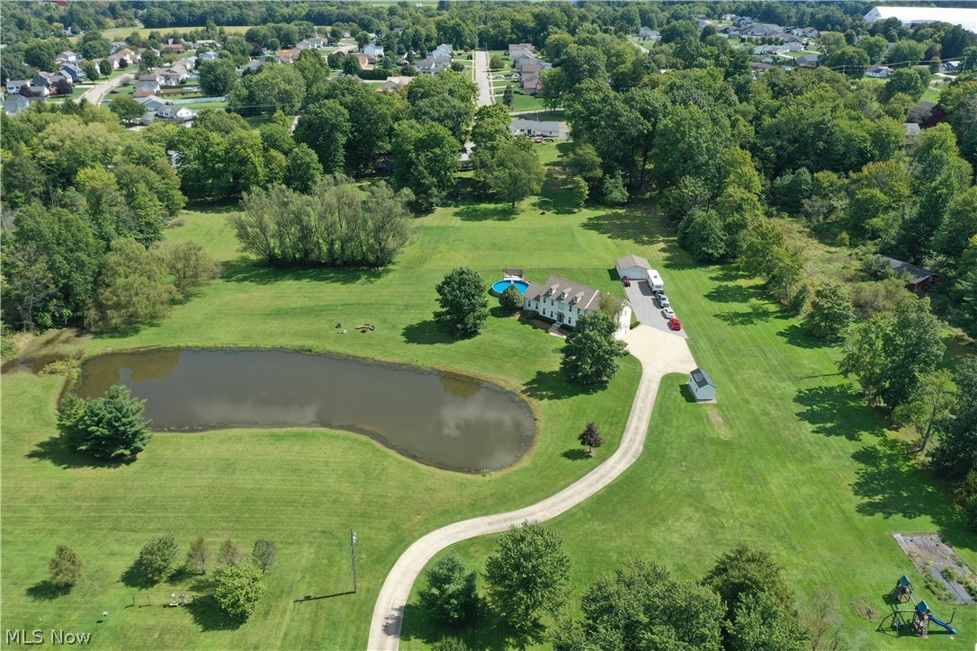 1064 Fairfield School Road Columbiana OH 44408