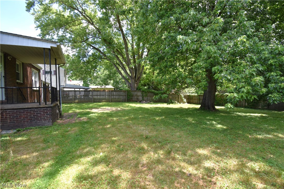 311 Sanderson Avenue Campbell OH 44405