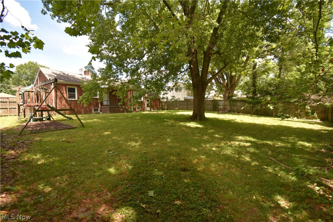 311 Sanderson Avenue Campbell OH 44405