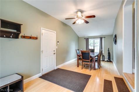 561 N River Road Munroe Falls OH 44262