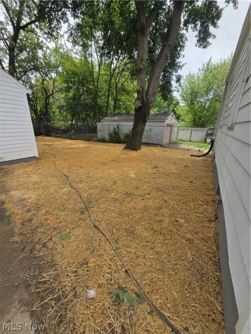 725 Pasadena Avenue Youngstown OH 44502