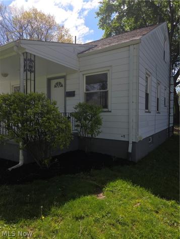 725 Pasadena Avenue Youngstown OH 44502