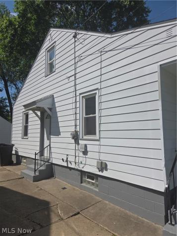 725 Pasadena Avenue Youngstown OH 44502