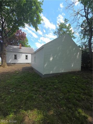 725 Pasadena Avenue Youngstown OH 44502