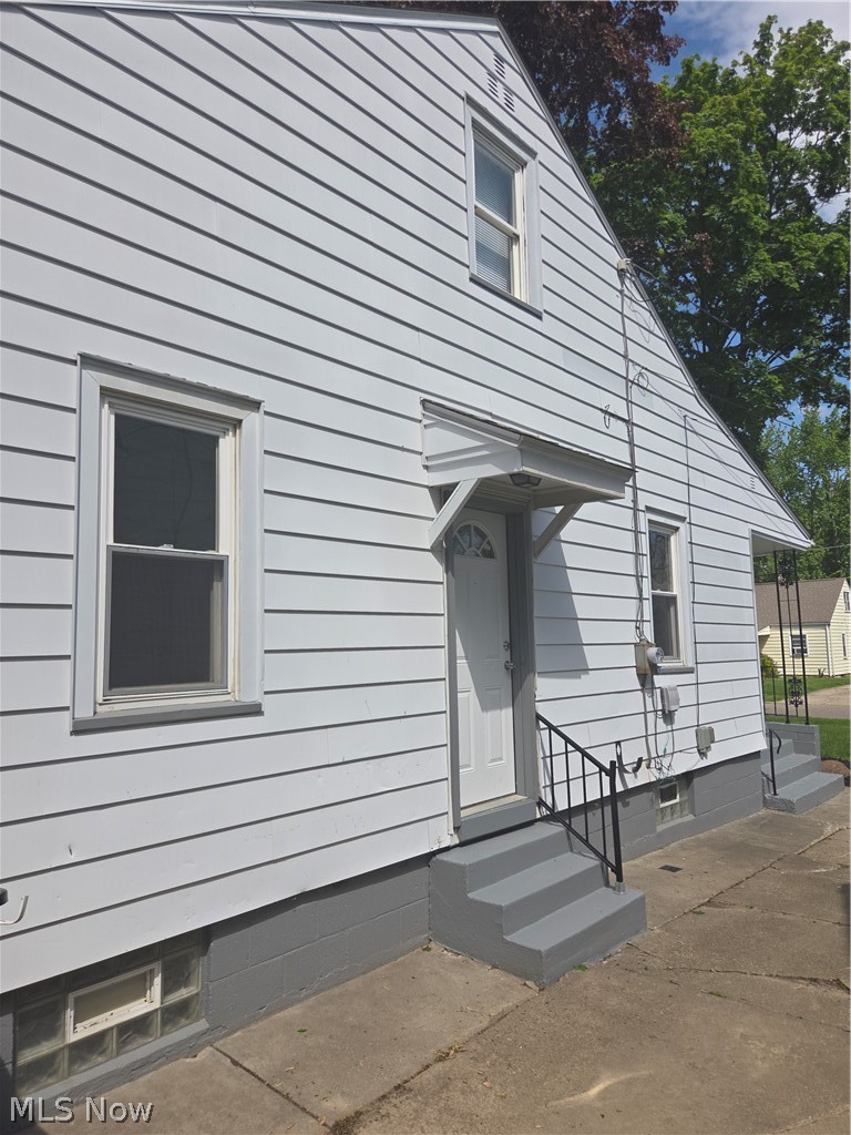 725 Pasadena Avenue Youngstown OH 44502