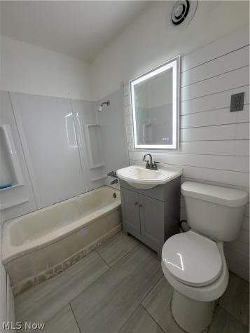 23340 Williams Avenue Euclid OH 44123