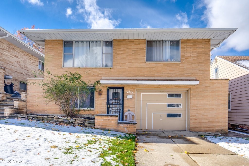 4864 E 94th Street Garfield Heights OH 44125