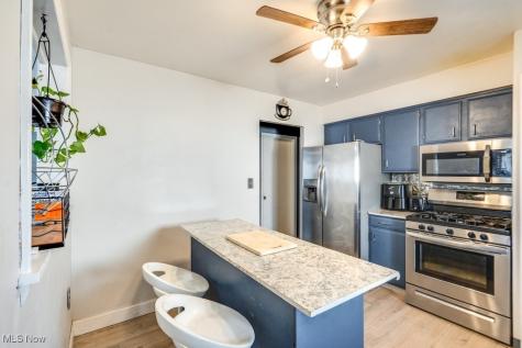 4864 E 94th Street Garfield Heights OH 44125