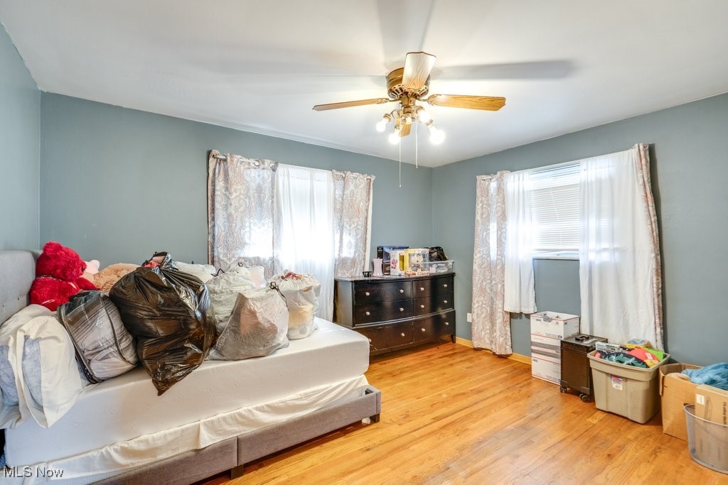 4864 E 94th Street Garfield Heights OH 44125