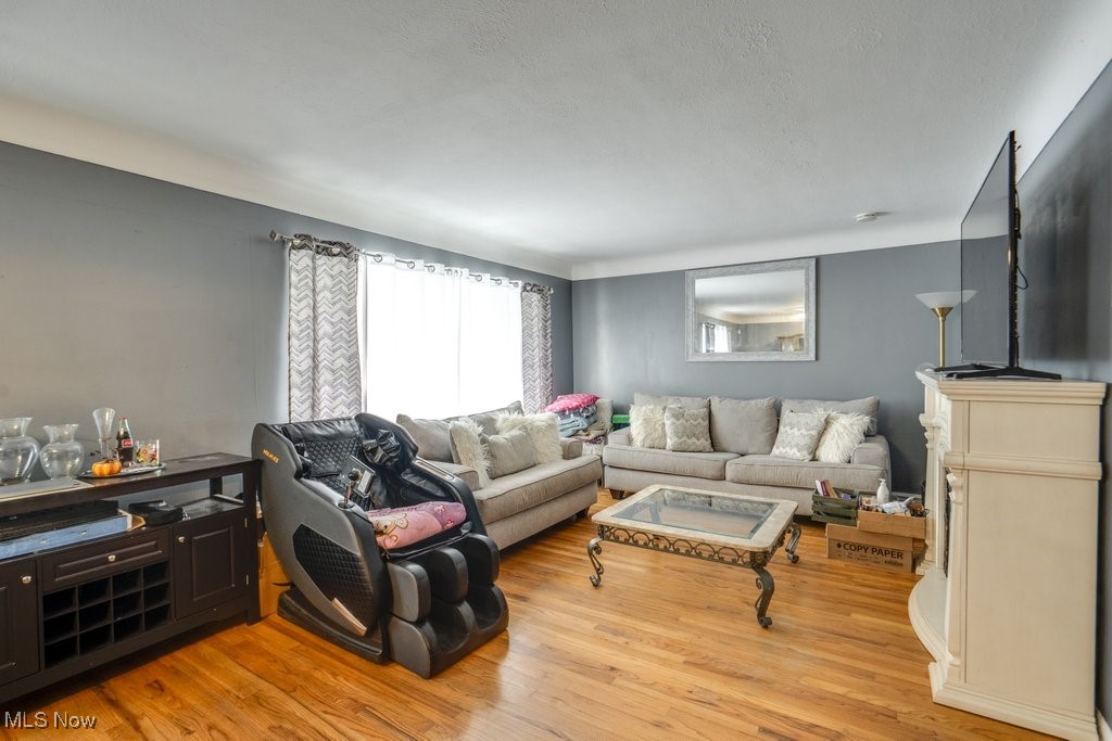 4864 E 94th Street Garfield Heights OH 44125