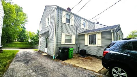 3775 Covington Road South Euclid OH 44121
