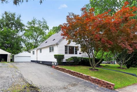 57 Poplar Avenue Niles OH 44446