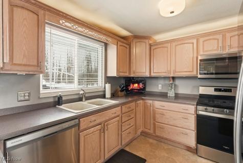 307 Washington Drive Northfield OH 44067