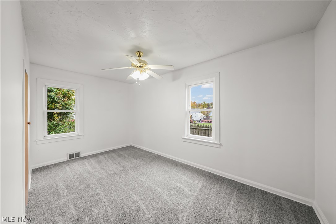 6123 Lucas Avenue Ashtabula OH 44004
