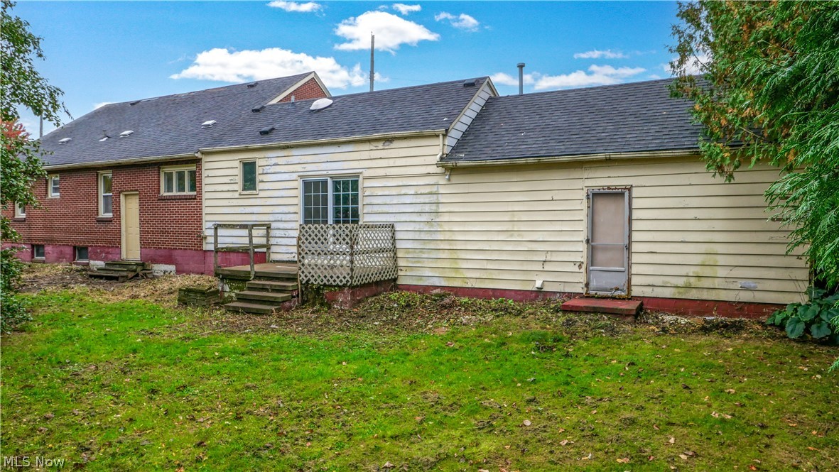 6123 Lucas Avenue Ashtabula OH 44004