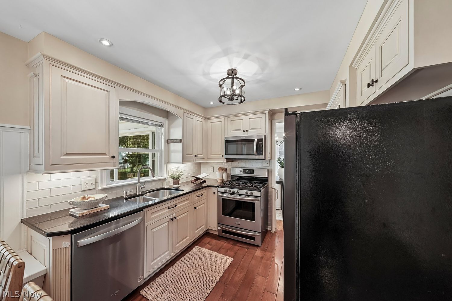21292 Stratford Avenue Rocky River OH 44116