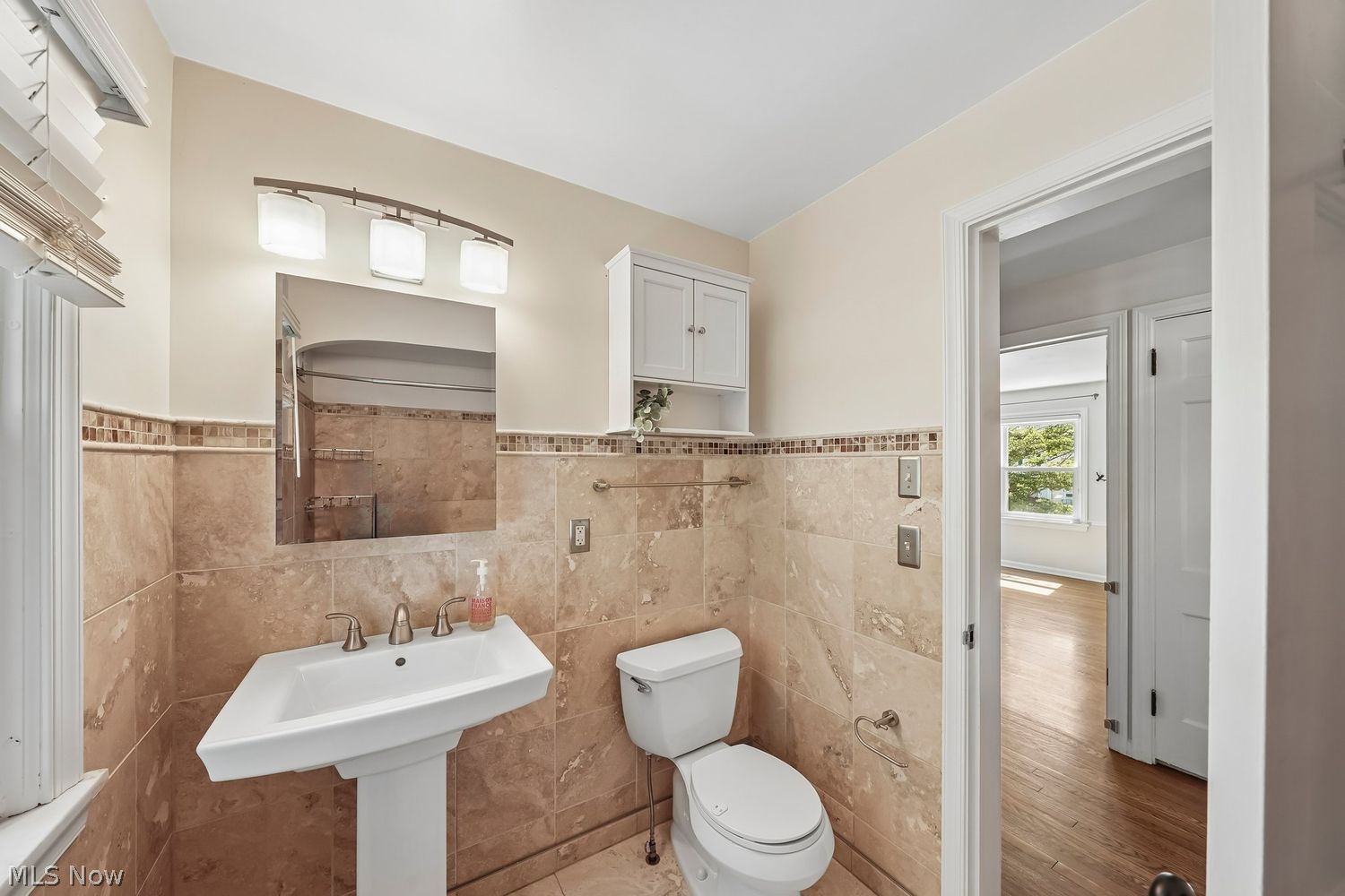 21292 Stratford Avenue Rocky River OH 44116