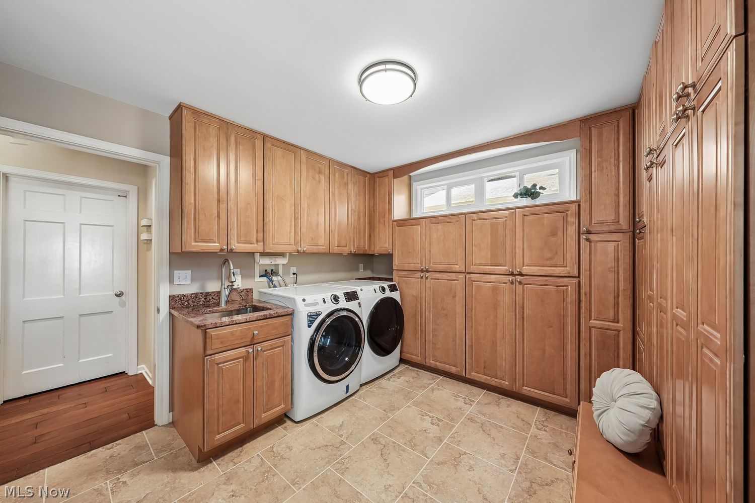 21292 Stratford Avenue Rocky River OH 44116