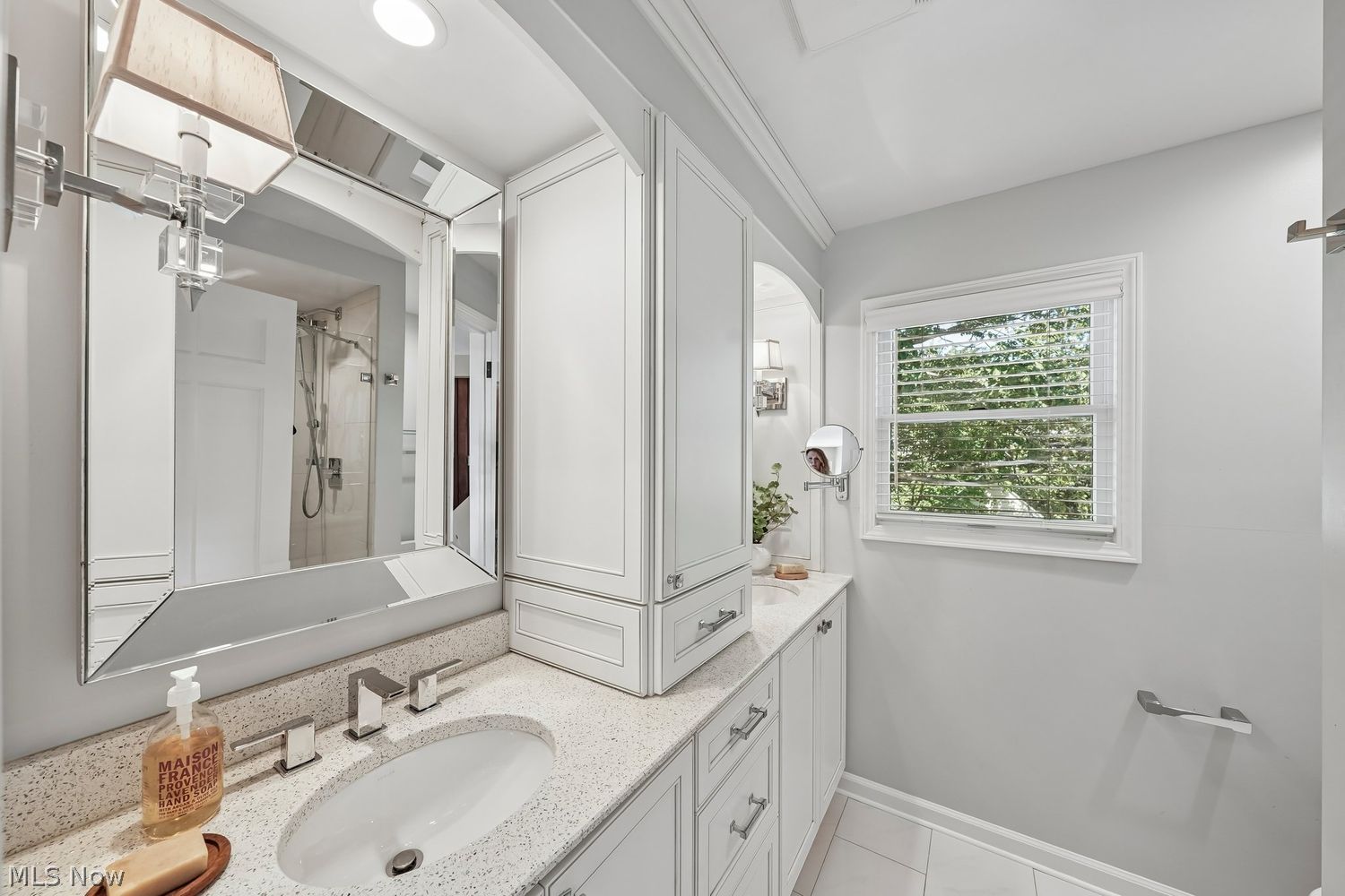 21292 Stratford Avenue Rocky River OH 44116