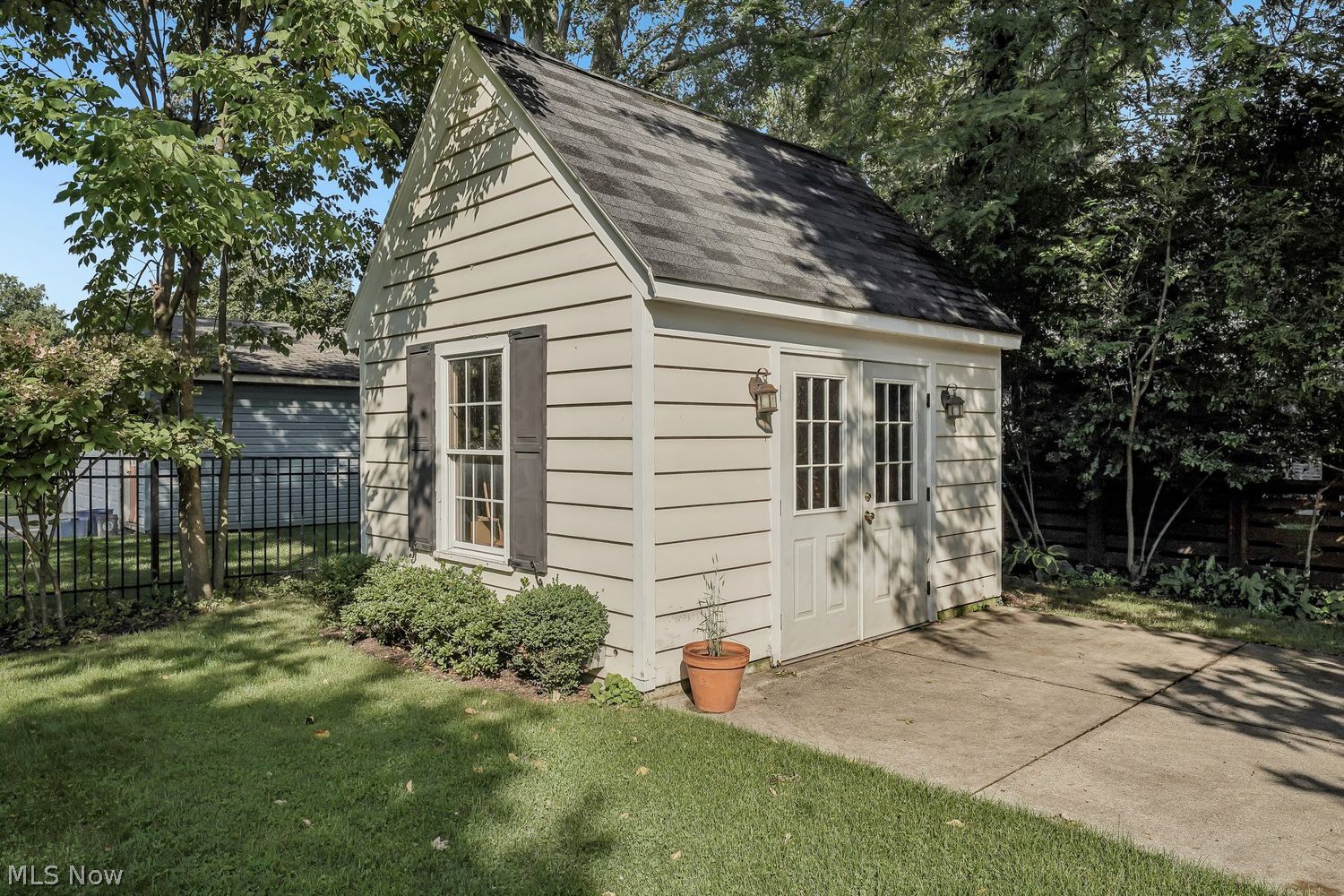 21292 Stratford Avenue Rocky River OH 44116
