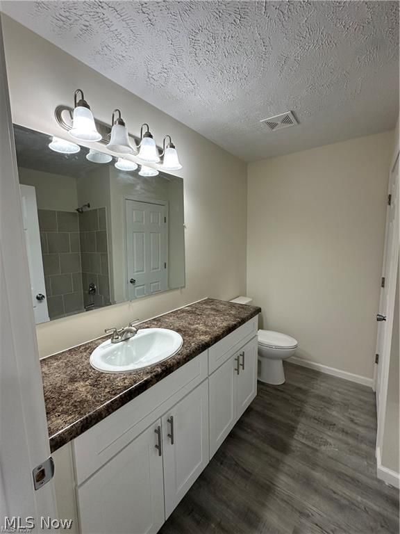 335 Abbe Road N Elyria OH 44035
