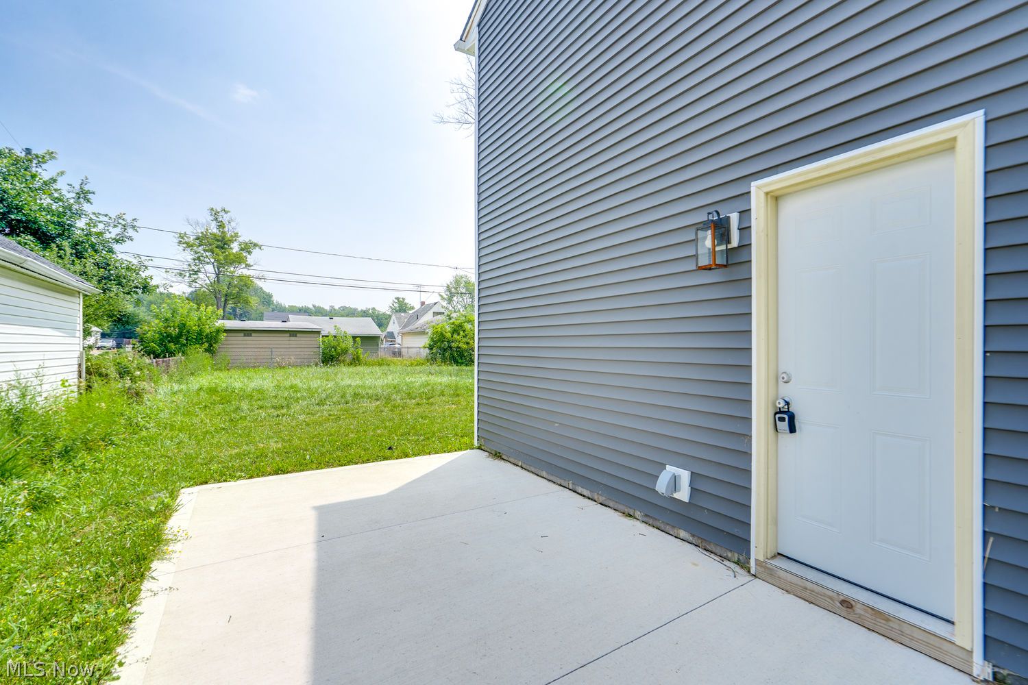 335 Abbe Road N Elyria OH 44035