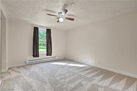 16236 Georgette Drive Burton OH 44021