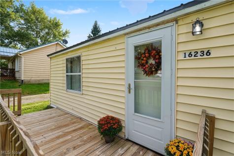 16236 Georgette Drive Burton OH 44021