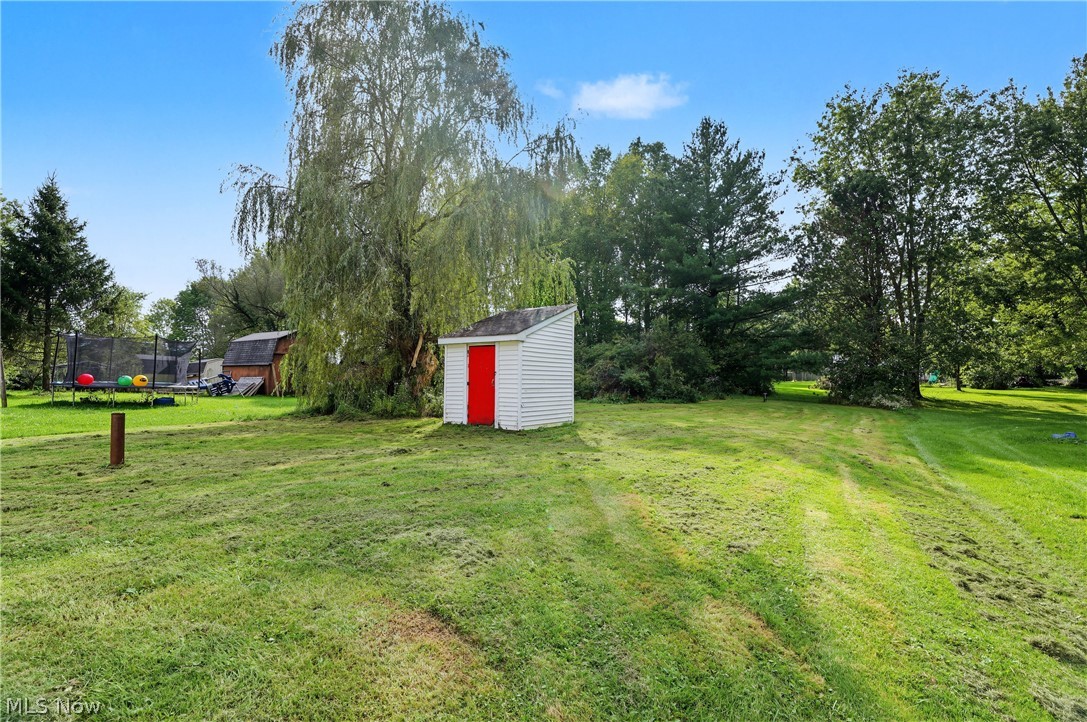 16236 Georgette Drive Burton OH 44021