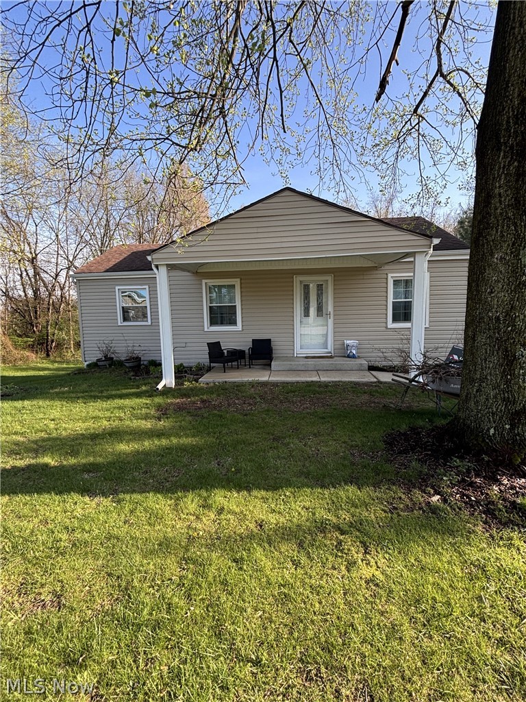 880 E Caston Road Uniontown OH 44685