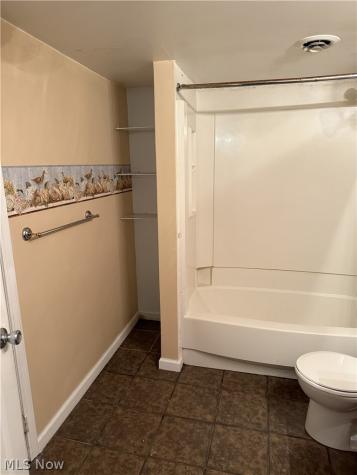 880 E Caston Road Uniontown OH 44685