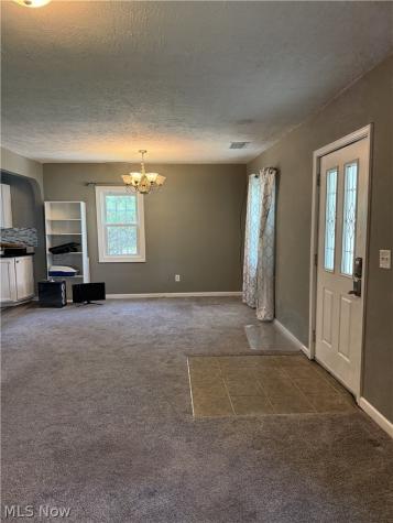 880 E Caston Road Uniontown OH 44685