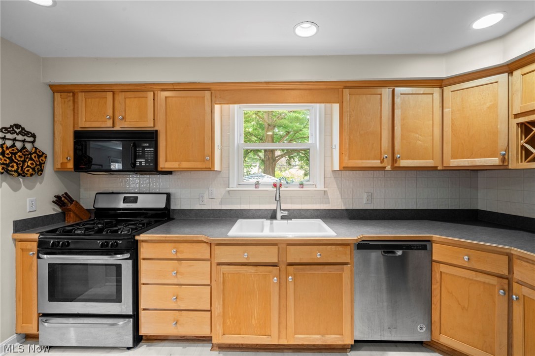 5844 Lotusdale Drive Parma Heights OH 44130