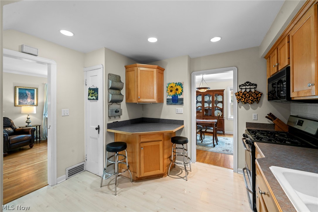 5844 Lotusdale Drive Parma Heights OH 44130