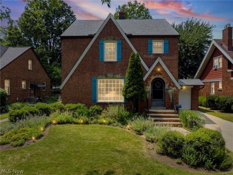 5844 Lotusdale Drive Parma Heights OH 44130