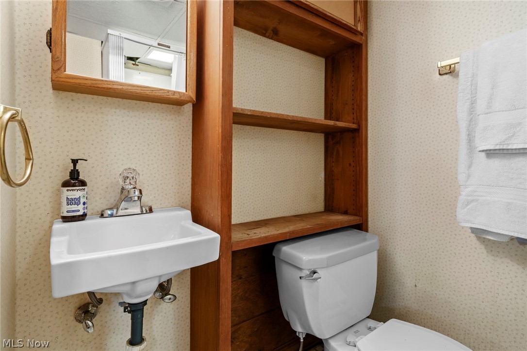 5844 Lotusdale Drive Parma Heights OH 44130