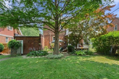 5844 Lotusdale Drive Parma Heights OH 44130