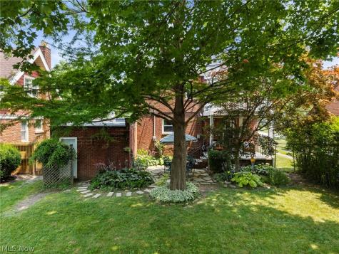 5844 Lotusdale Drive Parma Heights OH 44130