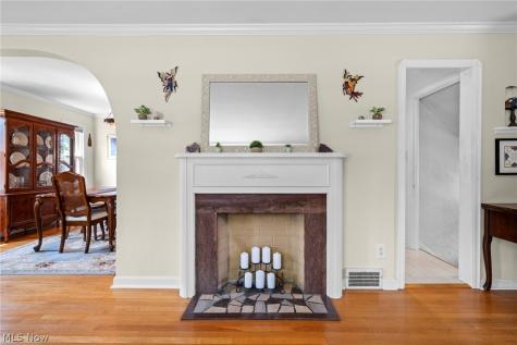 5844 Lotusdale Drive Parma Heights OH 44130