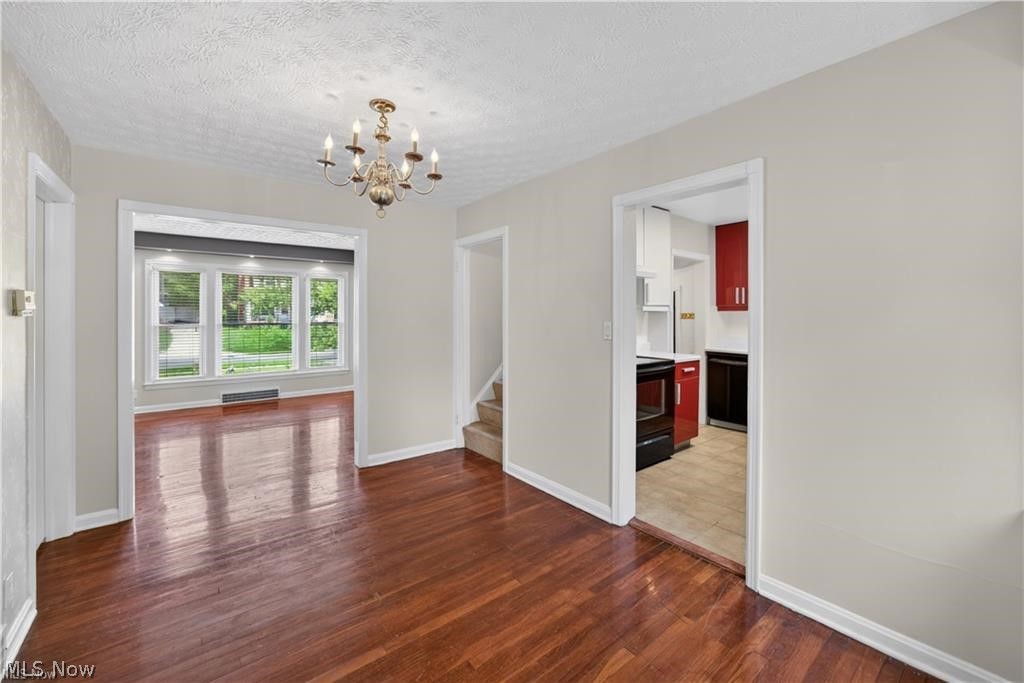 1274 Dorsh Road South Euclid OH 44121