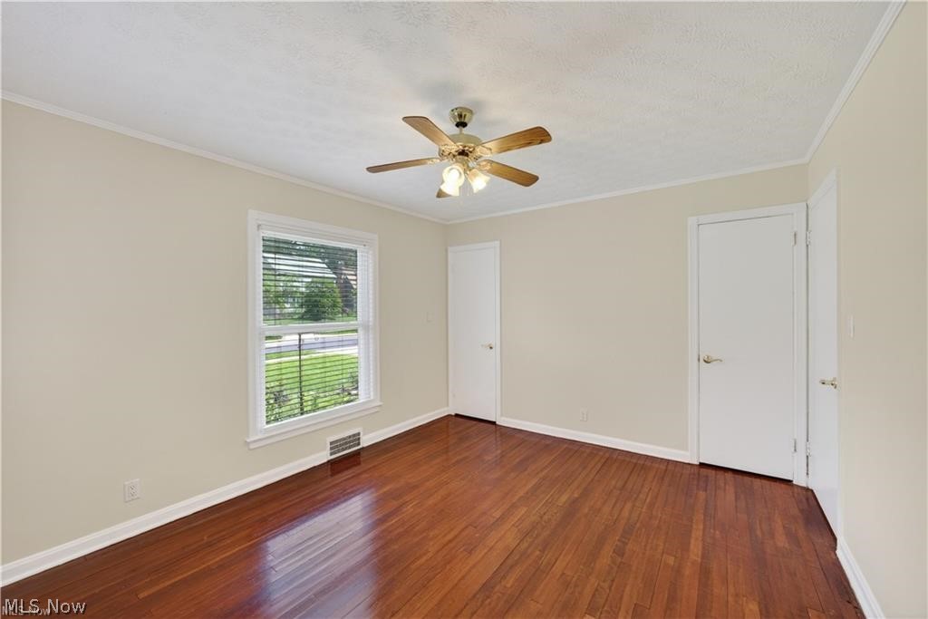 1274 Dorsh Road South Euclid OH 44121