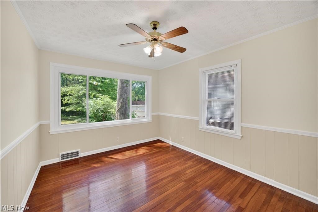 1274 Dorsh Road South Euclid OH 44121