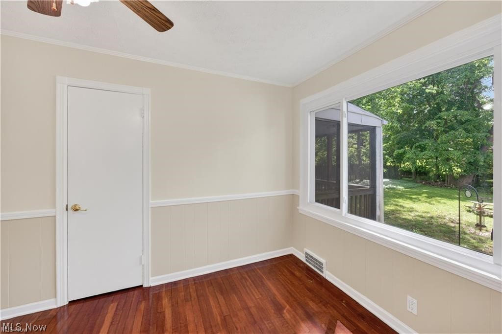 1274 Dorsh Road South Euclid OH 44121