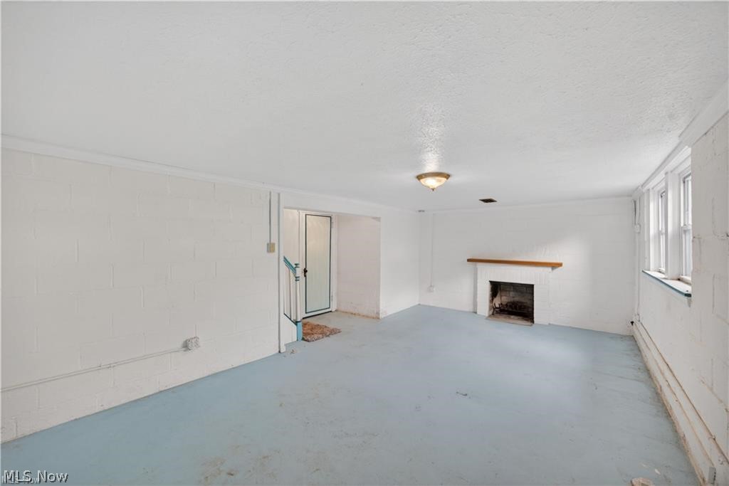 1274 Dorsh Road South Euclid OH 44121