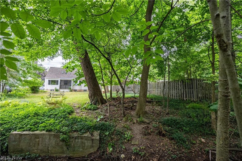 1274 Dorsh Road South Euclid OH 44121
