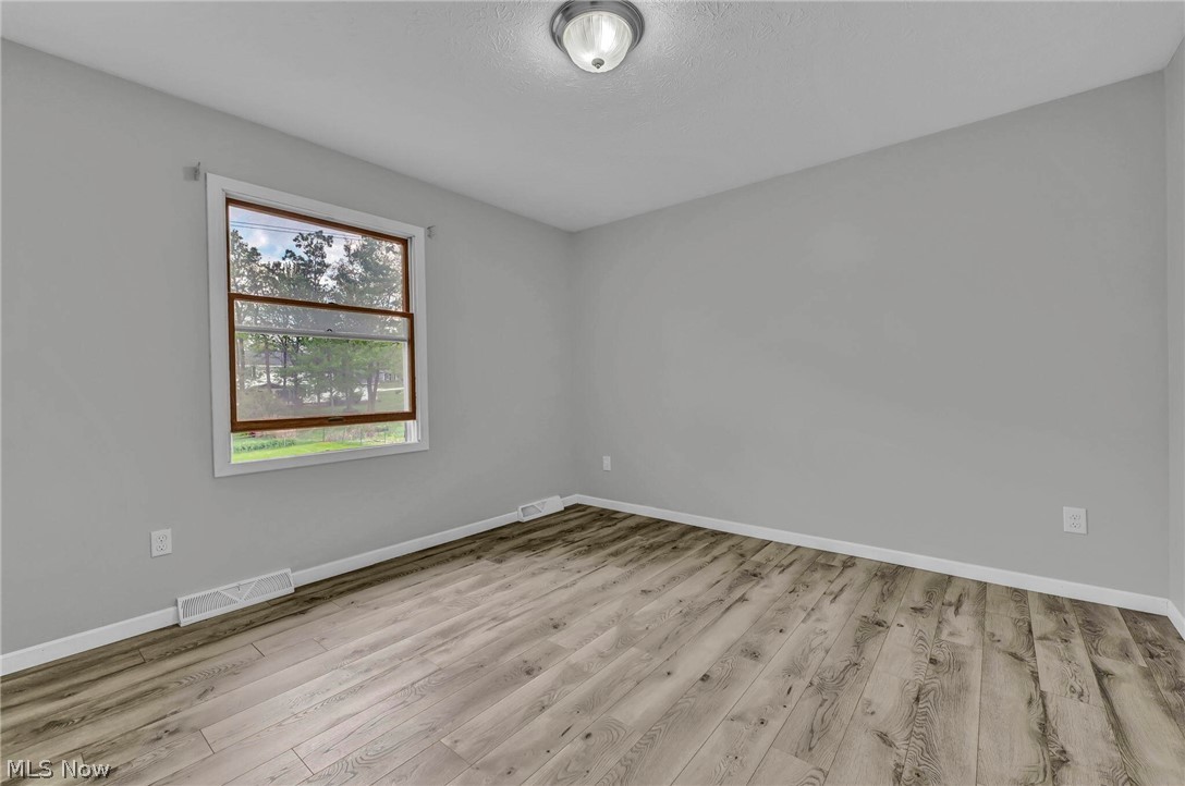 1127 Deepwood Drive Macedonia OH 44056